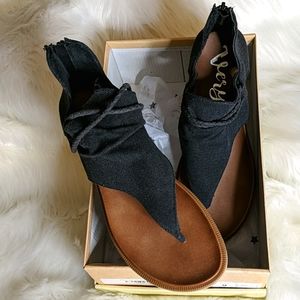 Thong by Very G "Can't Hardly Wait"